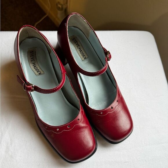 Steve Madden Red Mary Jane Heels - Picture 2 of 8